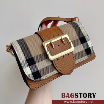 버버리 BURBERRY 버클백 크로스백