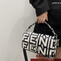 펜디 FENDI 바게트백 27CM