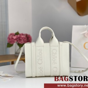 끌로에 Chloe 26cm 우디 토트백 스몰