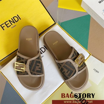 펜디 FENDI 힐 샌들 슬리퍼
