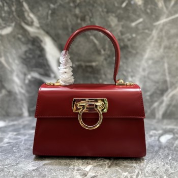 페라가모 Ferragamo 아이코닉 탑 핸들백 212958