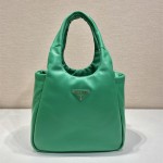 프라다 PRADA 신상 패딩 댄 미디엄 소프트 나파 가죽 백 1BG413