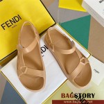 펜디 FENDI 힐 샌들 슬리퍼