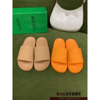 보테가 베네타 BOTTEGA VENETA 남여공용 슬리퍼