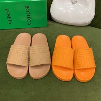보테가 베네타 BOTTEGA VENETA 남여공용 슬리퍼