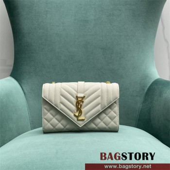 입생로랑 YSL 생로랑  526286 퀼티드 텍스처드 스몰 앙브로프 체인숄더백 600195 21cm