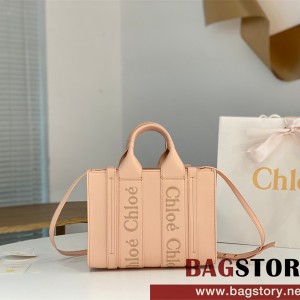 끌로에 Chloe 26cm 우디 토트백 스몰