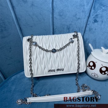 미우미우 MIUMIU 마테라세 크로스백 5BP65