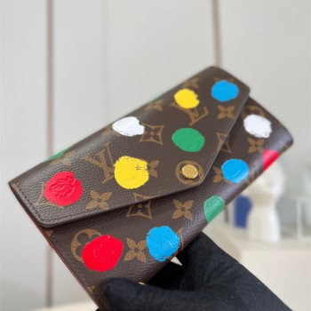 루이비통 Louis Vuitton  장지갑 M81980