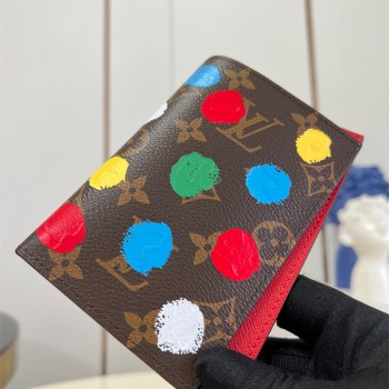 루이비통 Louis Vuitton 여권지갑  M81994