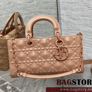 디올 DIOR 레이디 디조이백 Lady D-Joy 미디엄 26CM