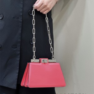 펜디 FENDI 피카부 컷 스몰 가죽백 20CM