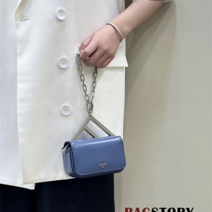 펜디 FENDI 퍼스트 사이트 가죽 나노백 13CM