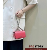 펜디 FENDI 퍼스트 사이트 가죽 나노백 13CM