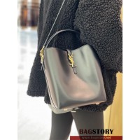 입생로랑 YSL 생로랑 LE 5À7 신상 버킷백 735215