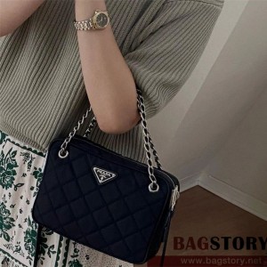 프라다 PRADA 테스토 퀼팅 스퀘어 체인 숄더백  1BD642