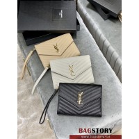 입생로랑 YSL 생로랑 엠보스드 모노그램 핸들 클러치 617662