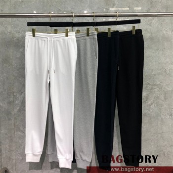 톰브라운 THOM BROWNE 긴바지 남여공용