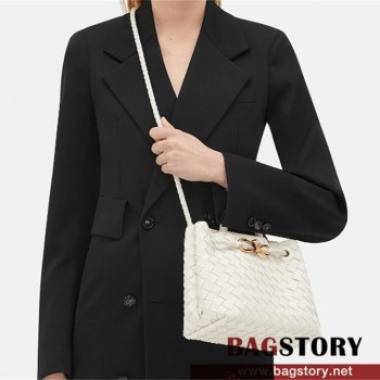 보테가베네타 BV 스몰 안디아모 토트백 743568 25cm