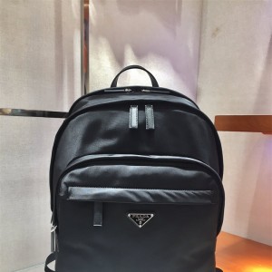 프라다 PRADA 삼각 로고 리나일론 백팩 2VZ048