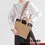 프라다 PRADA 스몰 가죽 핸드백 1BA379