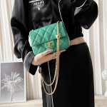 샤넬 CHANEL 핫 신상 23ss 뉴미니 하트볼 캐비어 미니 플랩백 AS3829