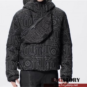 루이비통 Louis Vuitton 디스커버리 범백  M21427