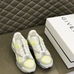지방시 GIVENCHY 남성용 스니커즈 운동화 신발
