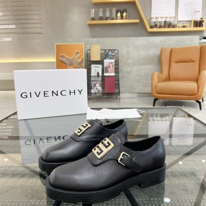 지방시 GIVENCHY 남성용 로퍼 구두 슈즈