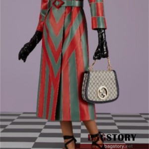 구찌 GUCCI  블론디 미디엄 핸드백  721172