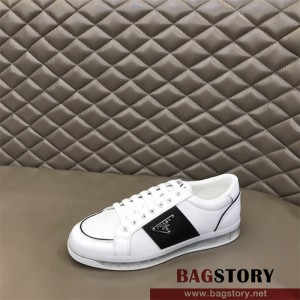 프라다 PRADA 남성 로고 스니커즈 운동화 신발
