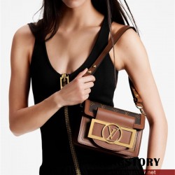루이비통 Louis Vuitton 미니 도핀 락 XL 크로스백  M46537