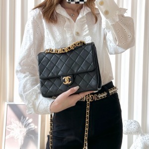 샤넬 CHANEL 핫 신상 23ss 뉴미니 신상 플랩백