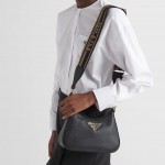 프라다 PRADA  삼각로고 비텔로 다이노 숄더백 1BH193