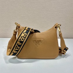 프라다 PRADA 삼각로고 비텔로 다이노 숄더백 1BH193
