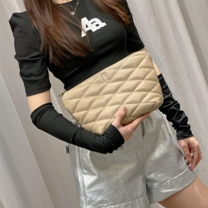 입생로랑 YSL 생로랑 세이드 모노그램 696779 파우치 클러치백