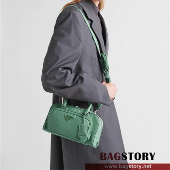 프라다 PRADA 앤틱 나파 가죽 멀티포켓 탑 핸들백 1BB099