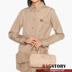 미우미우 MIUMIU 마테라쎄 핸드백 5BB148