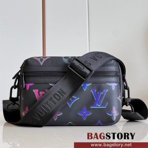 루이비통 Louis Vuitton  코멧 메신저 PM