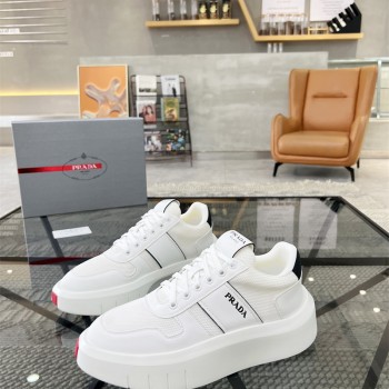 프라다 PRADA 스니커즈 운동화 신발