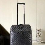 샤넬 CHANEL 캐리어