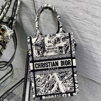 디올 DIOR 북토트백13.5CM
