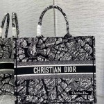 디올 DIOR 북토트백42CM