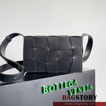 보테가베네타 BV 인트레치아 카세트백  755161