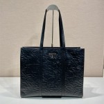 프라다 PRADA 신상 여자 라지 엔틱 나파 레더 토트백 1BG460