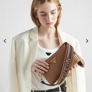 프라다 PRADA 여자 레더 숄더백 1BH194