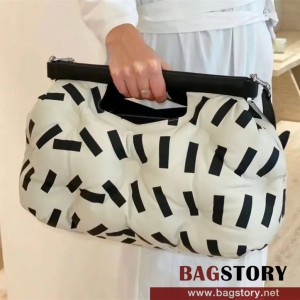 메종마르지엘라 Maison Margiela 크로스백