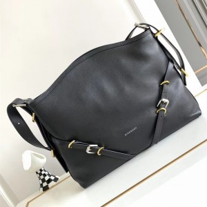 지방시 GIVENCHY 보유  숄더백