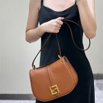 펜디 FENDI 커몬백 미디움 25cm