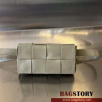 보테가베네타 인트레치아토 카세트 벨트백 651053